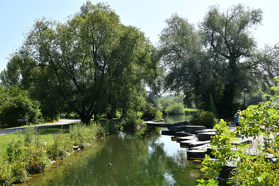 The Park im Grünen includes a restaurant, a miniature golf course, and a large playground.